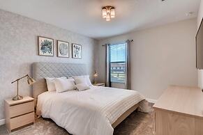 1552 MC - Vibrant Villa: Pools & Magic 6bds