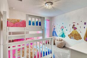 1552 MC - Vibrant Villa: Pools & Magic 6bds