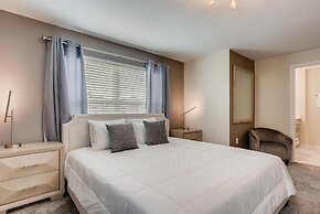 8985 CC - 5 Bedrooms Townhome Retreat