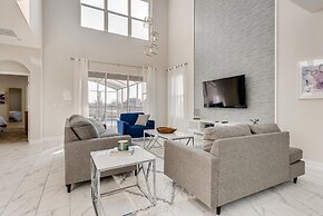 871 DS - Exquisite 5BR Retreat With Pool