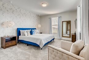 871 DS - Exquisite 5BR Retreat With Pool