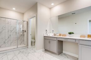 871 DS - Exquisite 5BR Retreat With Pool