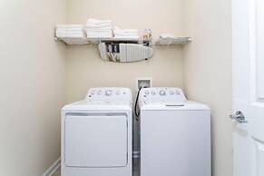 1133 DL - Chic Pet-friendly 3BR Townhome: 8 Guests