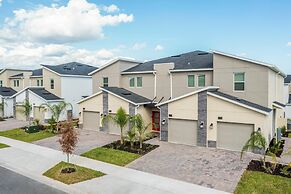 1169 CD - Game Room Condo: Pool, Disney Nearby