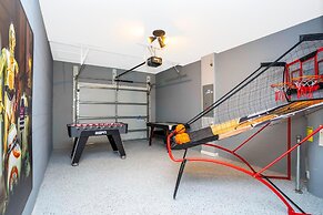 1169 CD - Game Room Condo: Pool, Disney Nearby