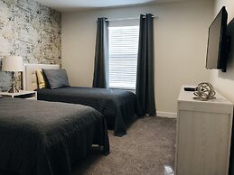 1556 PD - Poolside Bliss: Enchanted 4BR Townhome