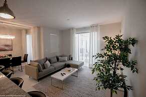 1556 PD - Poolside Bliss: Enchanted 4BR Townhome