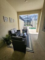 1556 PD - Poolside Bliss: Enchanted 4BR Townhome