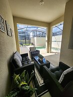 1556 PD - Poolside Bliss: Enchanted 4BR Townhome