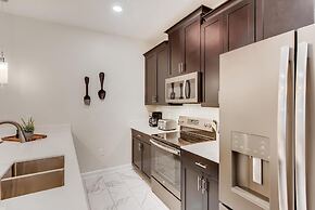 412 OC - 5BR Home Bliss: Private Pool - Sleeps 12