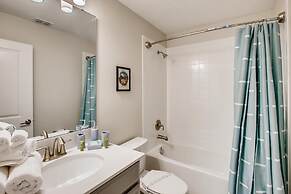 8908 CC - 6BR Luxury Home: Private Pool