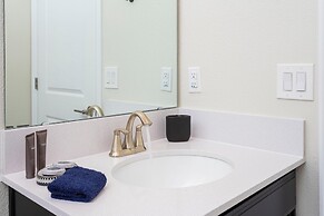 664 WS 5BR Single-family Luxury: Private Pool