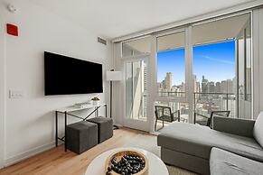 Level Chicago - River North