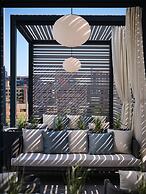 Level Chicago - River North