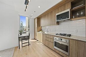 Level Chicago - River North