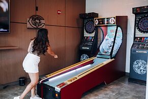 Level Chicago - River North