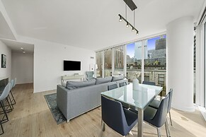 Level Chicago - River North