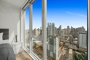 Level Chicago - River North