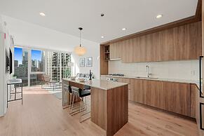 Level Chicago - River North