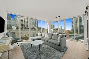 Level Chicago - River North