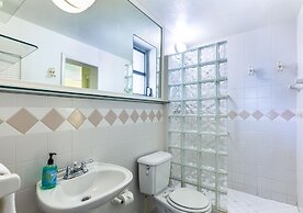 Kona Kai Resort and Gallery - Adults Only