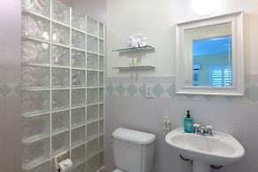 Kona Kai Resort and Gallery - Adults Only