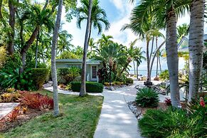 Kona Kai Resort and Gallery - Adults Only