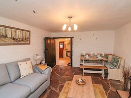 Honeysuckle Cottage
