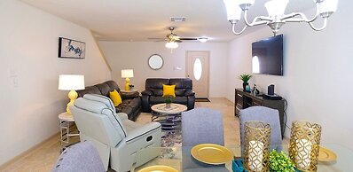 5Bdrm 2.5Bath 9Beds - The Nest Big House