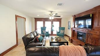 6Bdrm 4Bath 12Beds - Vacation Pool House