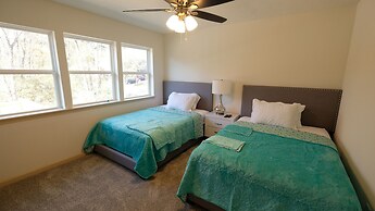 6Bdrm 4Bath 12Beds - Vacation Pool House