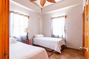 Lighthouse Beach Villas