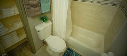 4Bdrm 2.5Bath 8Bed - Story North Houston