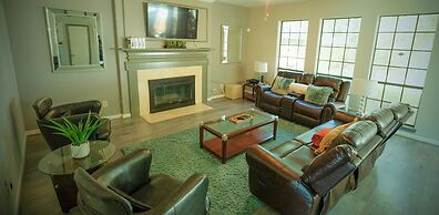 4Bdrm 2.5Bath 8Bed - Story North Houston