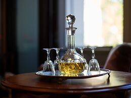 Bell Hill Apartments