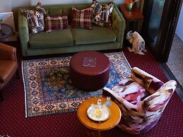 Bell Hill Apartments