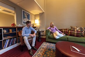 Bell Hill Apartments