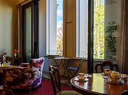 Bell Hill Apartments