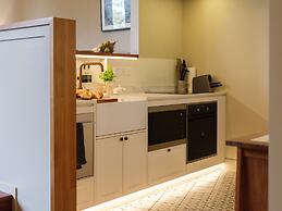 Bell Hill Apartments