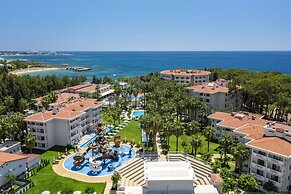 Utopia Resort & Residence