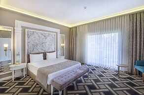 Utopia Resort & Residence