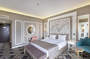 Utopia Resort & Residence