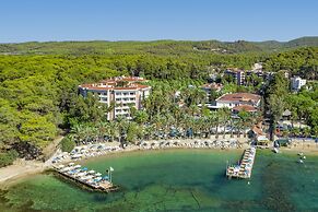 Utopia Resort & Residence