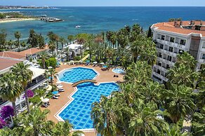 Utopia Resort & Residence