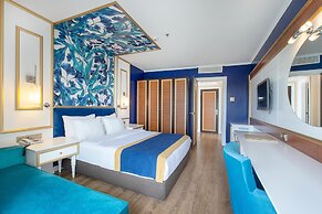 Utopia Beach Club