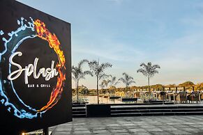 Essentia Luxury Hotel Indore