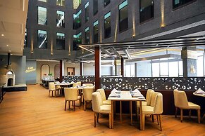 Essentia Luxury Hotel Indore