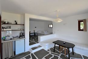 Petra Holiday Village