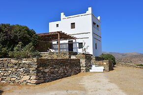 Petra Holiday Village