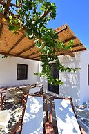 Petra Holiday Village